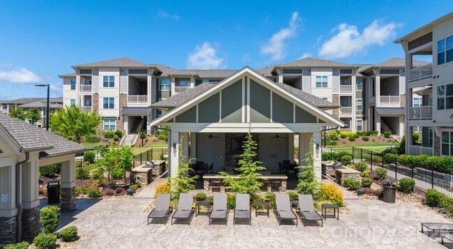 Photo - 15155 Ollie Dr Unit Fairmont