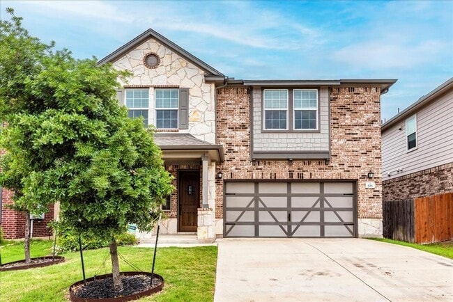 Photo - 528 Ayinger Ln