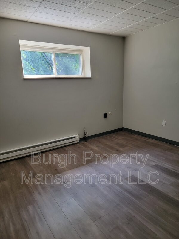 Photo - 634 Southcrest Dr Unit 6