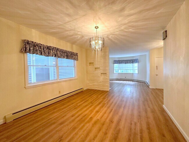 Photo - 23 Hardwick St Unit 1