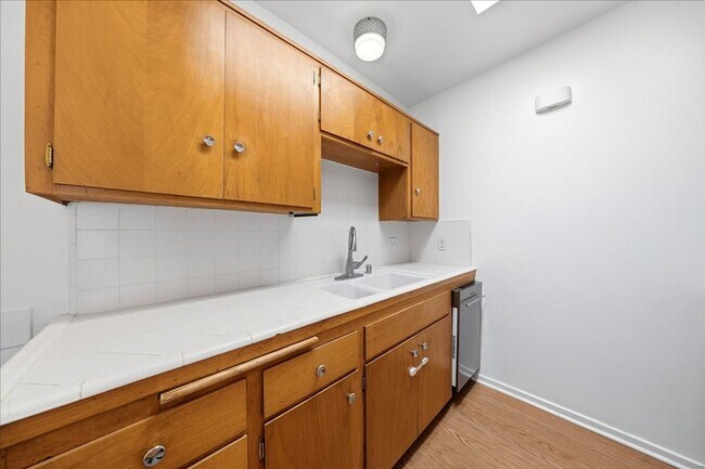 4444 E Sunny Dunes Rd Unit 1