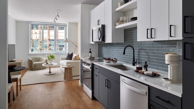 Building Photo - AVE Normandy