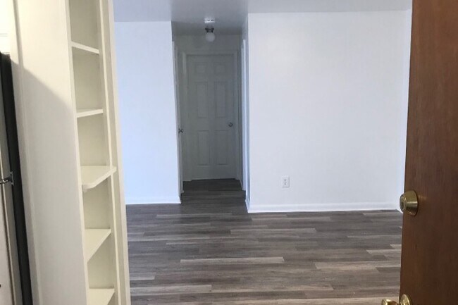 Photo - 2836 Nichols St Unit 7