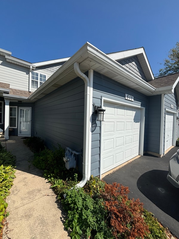 Building Photo - 517 Woodcrest Dr Rental
