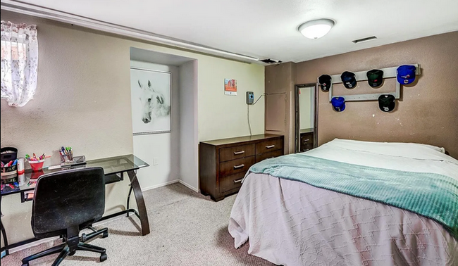 Photo - 504 S Laredo Cir Condo Unit 1