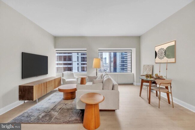 Building Photo - 1801 Market St Unit 2202