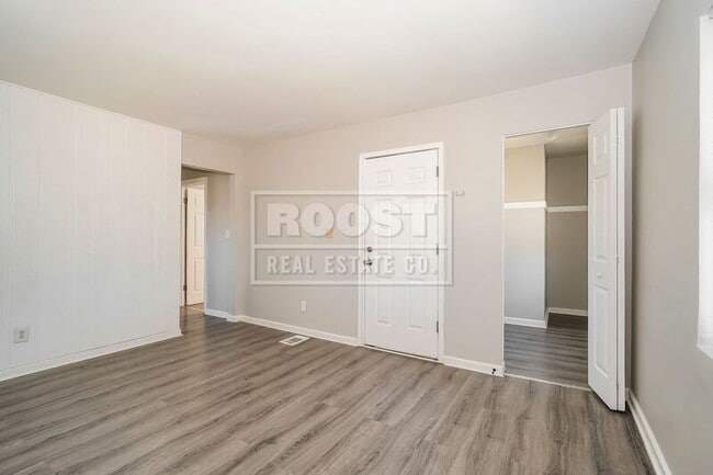 Photo - 108 Columbian Ave