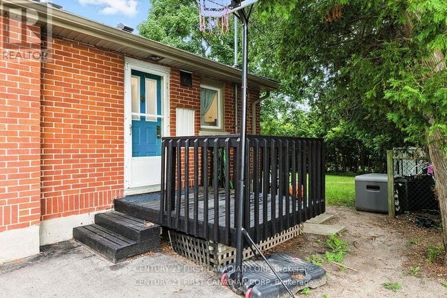 Photo - 330 Glenrose Dr