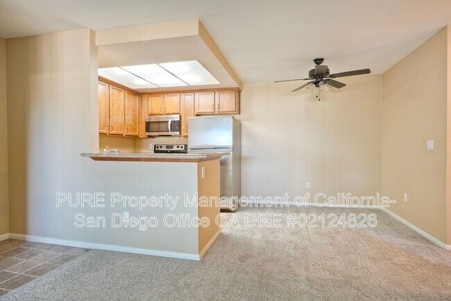 Photo - 432 Edgehill Ln