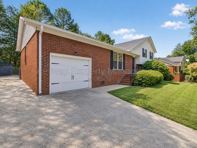 2712 Fair Oak Ct