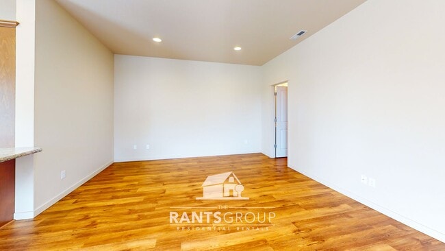 Photo - 603 S 3rd Ave SW Unidad 603 3rd Ave SW B