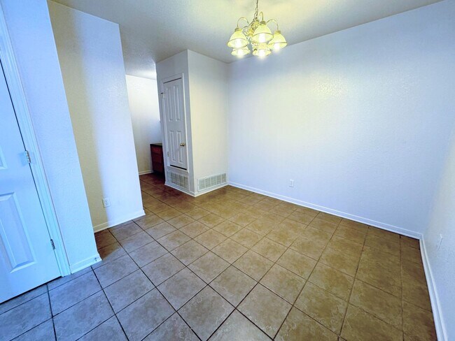3206 Dannen Ct Unit A