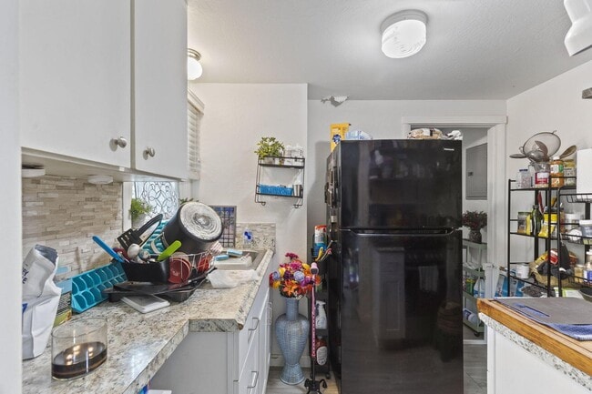 Photo - 916 NE 11th St