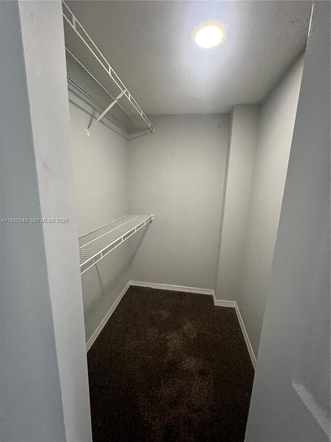 Photo - 2033 SE 10th Ave Unit 605