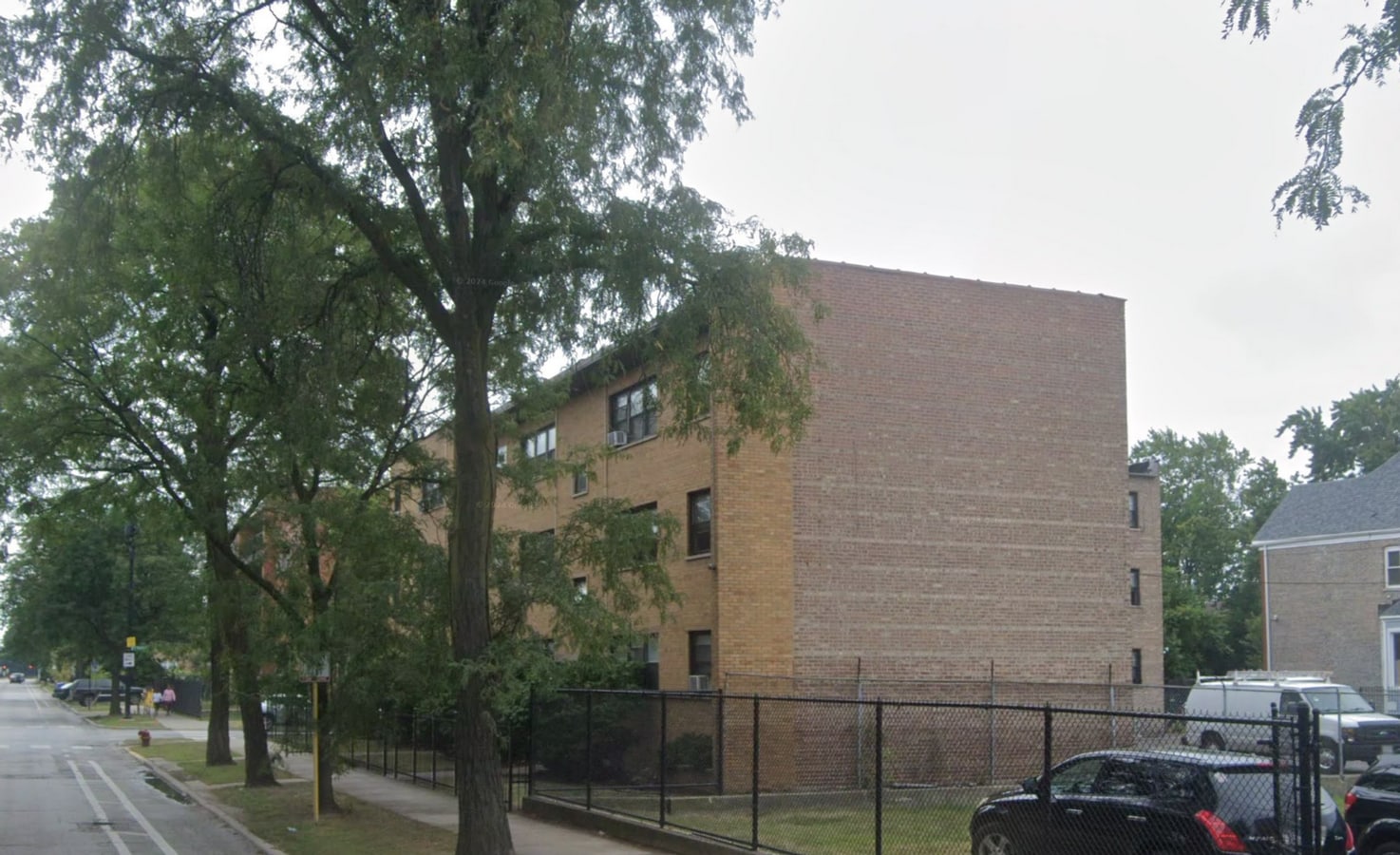 Photo - 7770-7776 S South Shore Dr