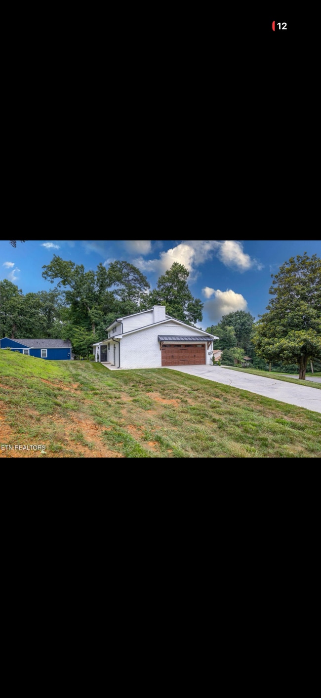 1914 Northwood Dr