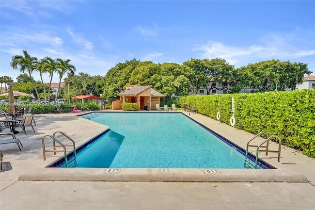 Photo - 701 NW 19th St Unit 211