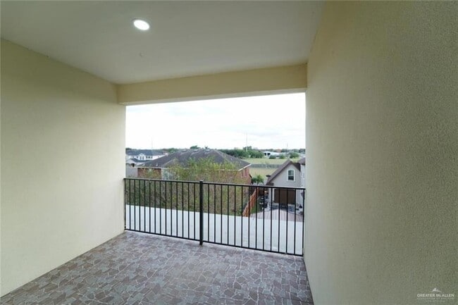 Photo - 3302 S Sugar Rd Unit B