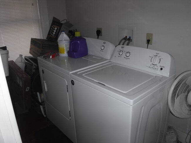 Photo - 32 College Ave Unit 2