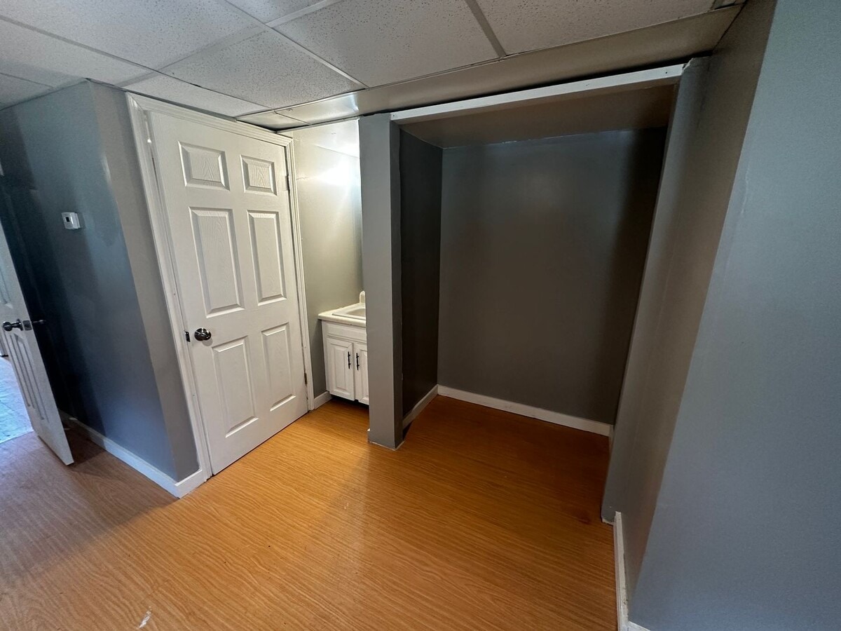 Photo - 1101 S 14th St Unidad 1101 1/2 S 14th St.