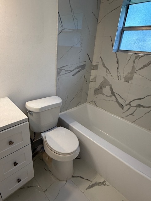 Building Photo - 1020 N 18th Ct Rental