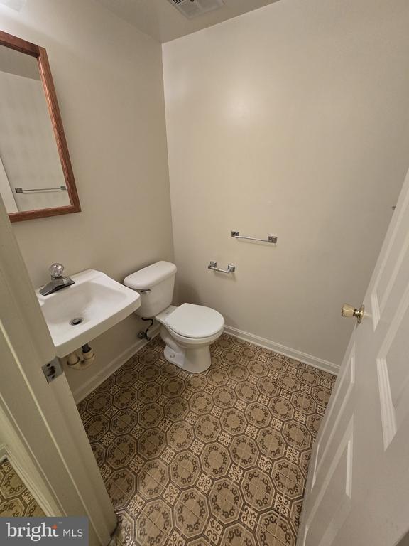 Photo - 123 La Grange Ave Townhome