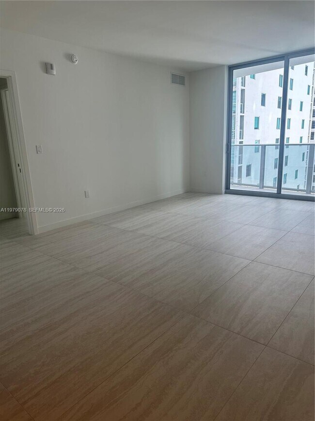 Photo - 77 SE 5th St Unit 2514