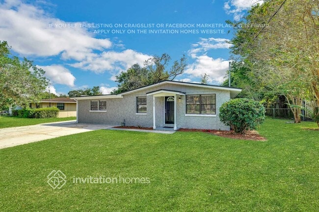 Photo - 6968 Delisle Dr