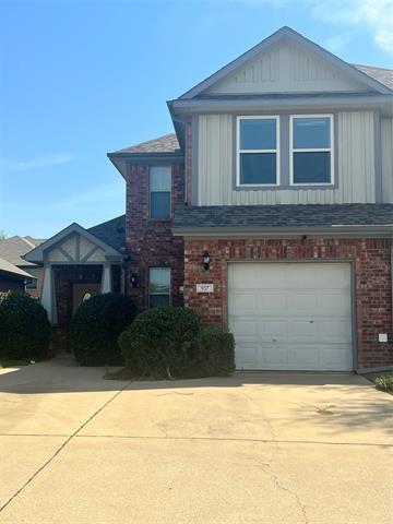 Photo - 937 Spring Valley Plaza