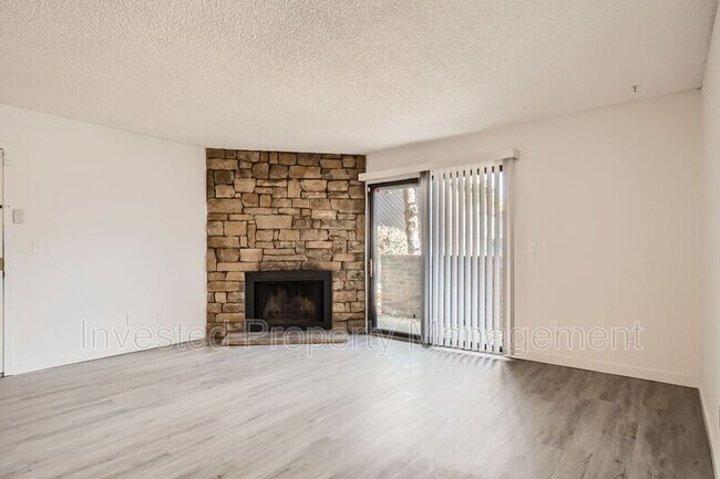 Photo - 11923 E Harvard Ave Unit Apt 105