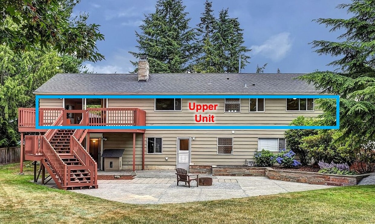 Photo - 20323 Burke Ave N (Shoreline, WA)