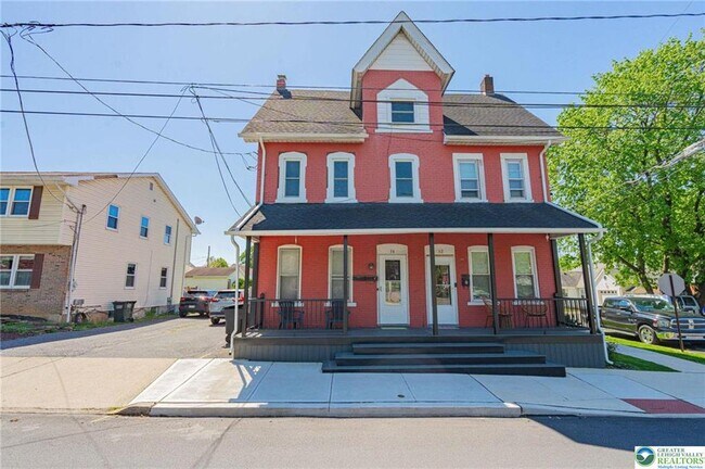 Building Photo - 34 E Washington Ave