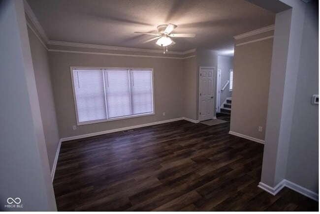 Photo - 10813 Putnam Pl