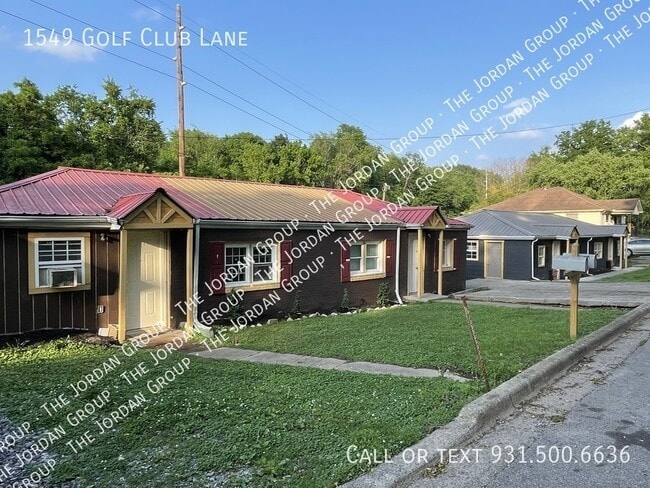 Building Photo - 1549 Golf Club Ln