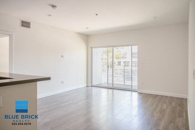Photo - 4305 Laurel Canyon Blvd Unit 202