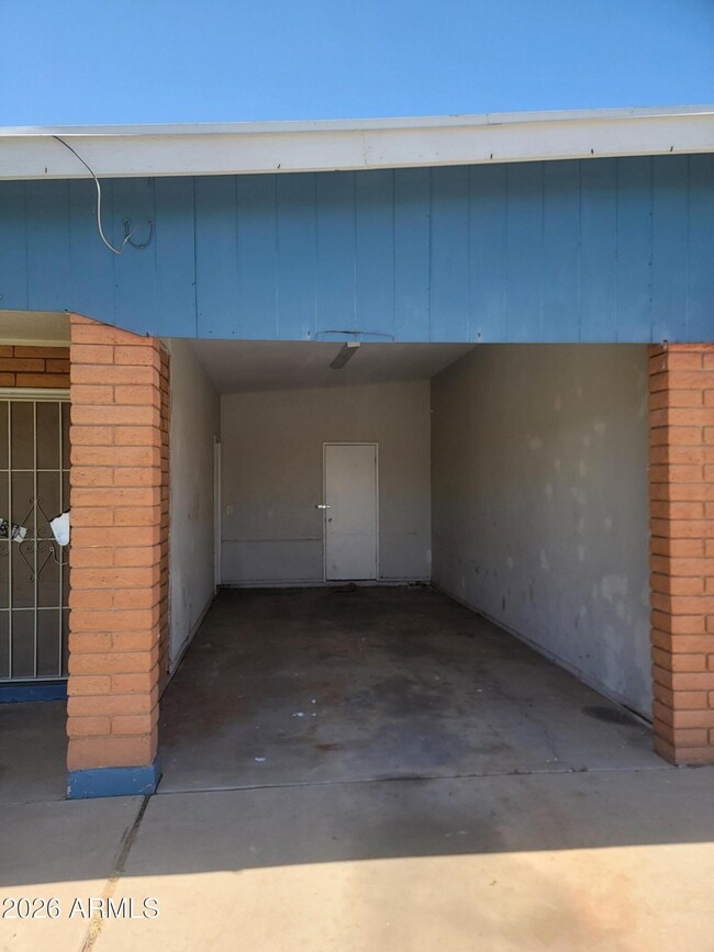 Photo - 204 N Standage