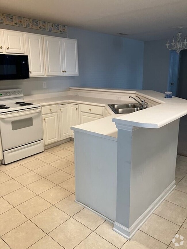 Building Photo - 5002-10 Unit 5002-10 Rental
