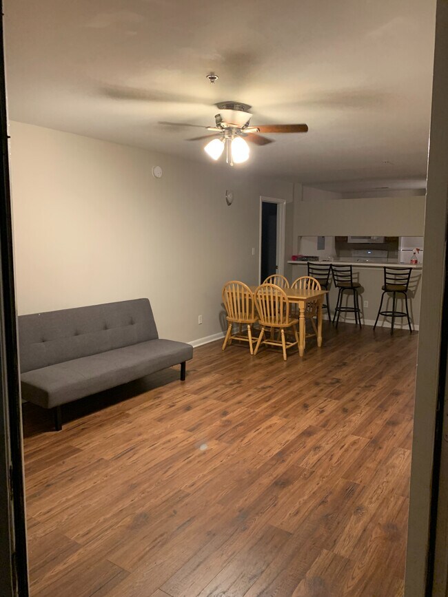 Room in Condo on University Ct
