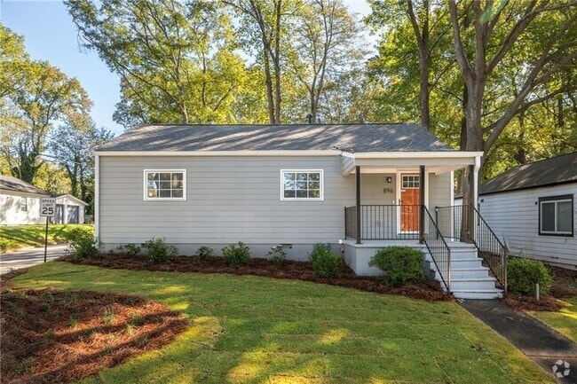 Building Photo - 896 Oakland Dr SW Rental