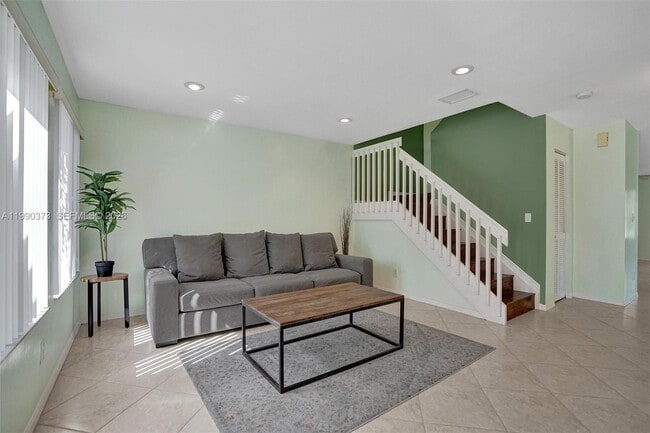 Photo - 1726 SW 110th Terrace