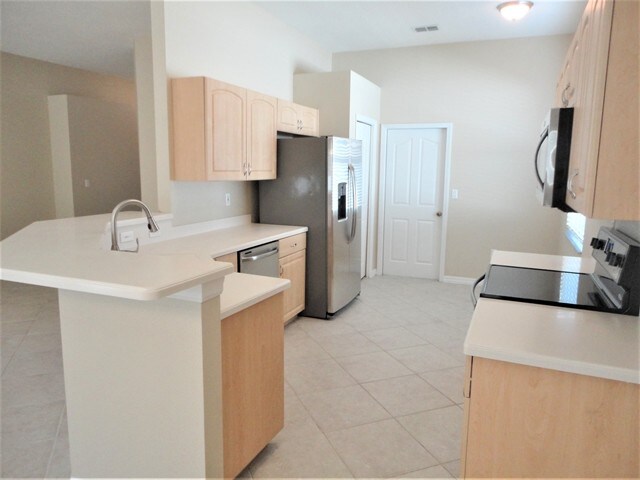 Photo - 1510 Canoe Dr