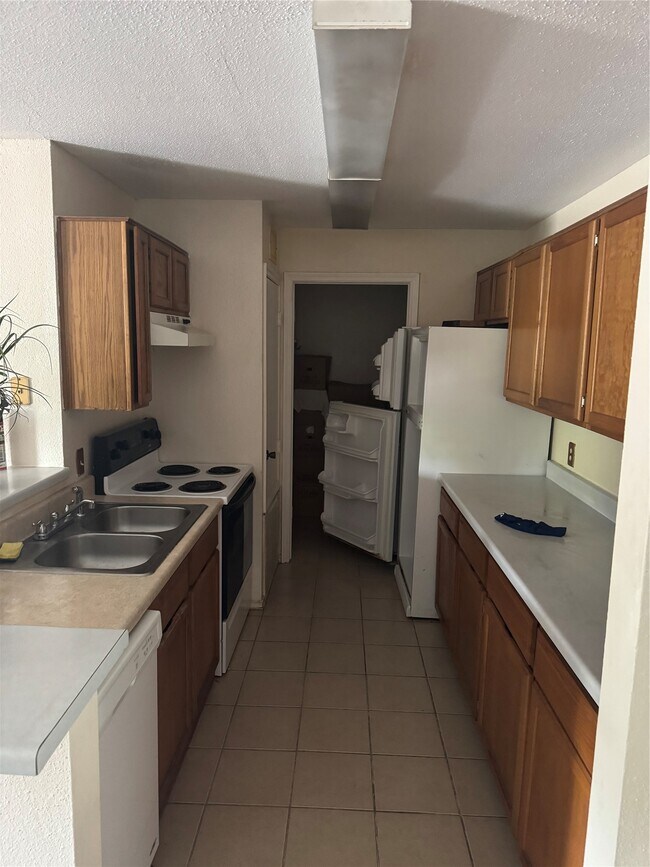 Photo - 10821 Braes Bend Dr