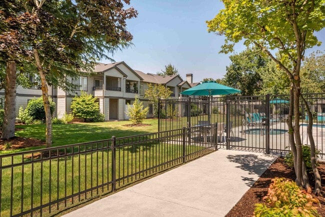 Outdoor Pathway - Forest Hills