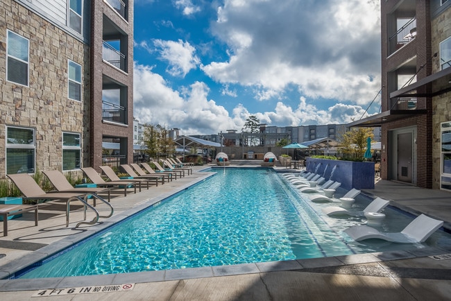 Enclave at Woodland Lakes