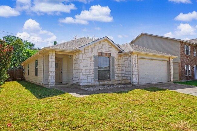 Photo - 11114 Hillsdale Loop