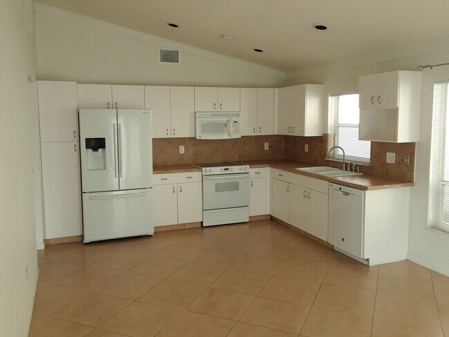 Photo - 9636 Tavernier Dr