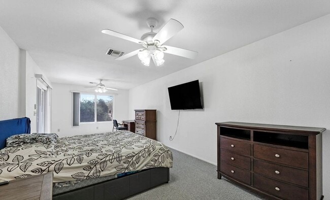 Photo - 1612 Leisure World