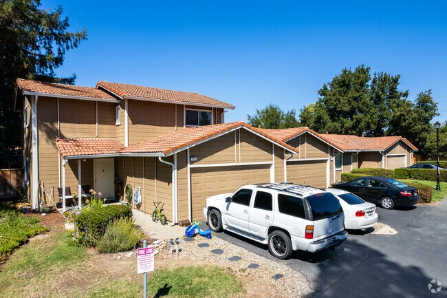 Photo - Oak Grove Terrace