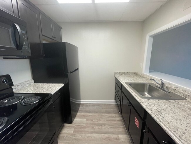 Photo - 332 Old Gray Station Rd