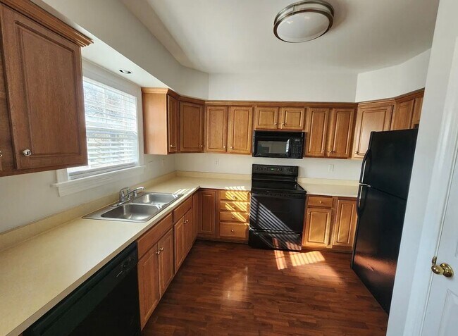 Photo - 4200 Blue Teal Pl